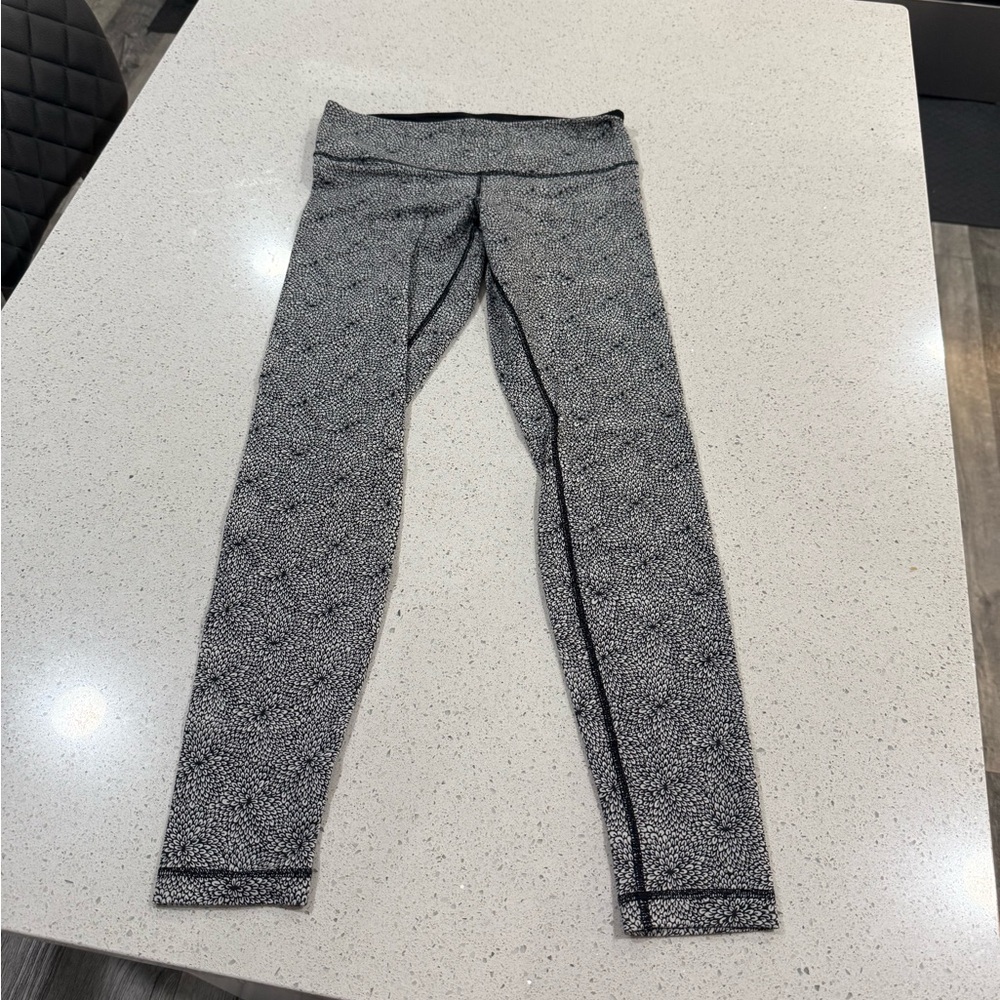 Lululemon Athletica Gray Leggings High Waist Performance Wear